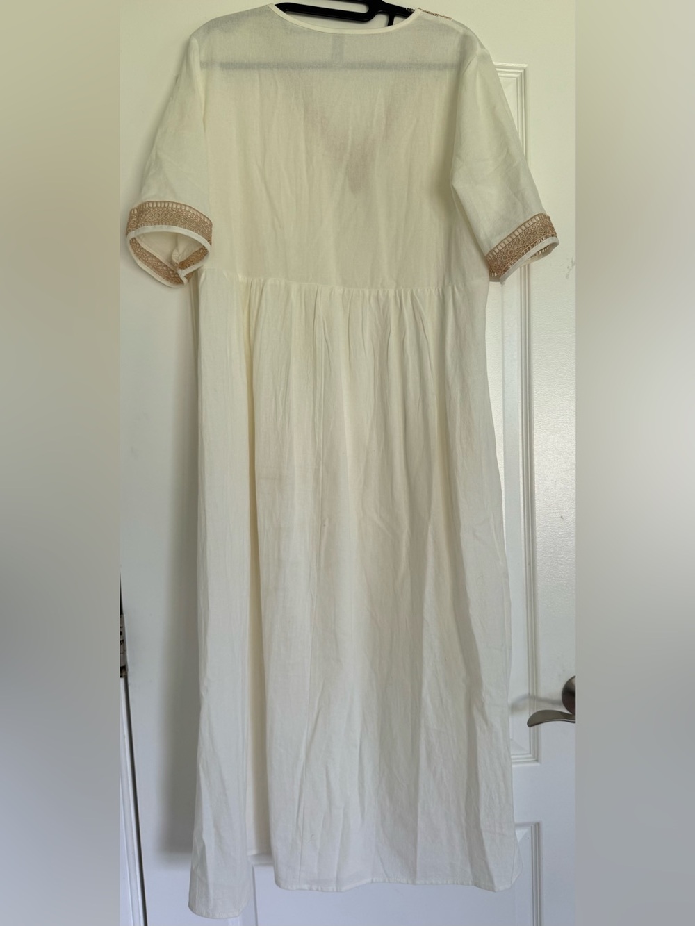 Noracora Cream Maxi Dress M Pockets Crochet Trim V Neck Boho Coastal - Picture 2 of 12